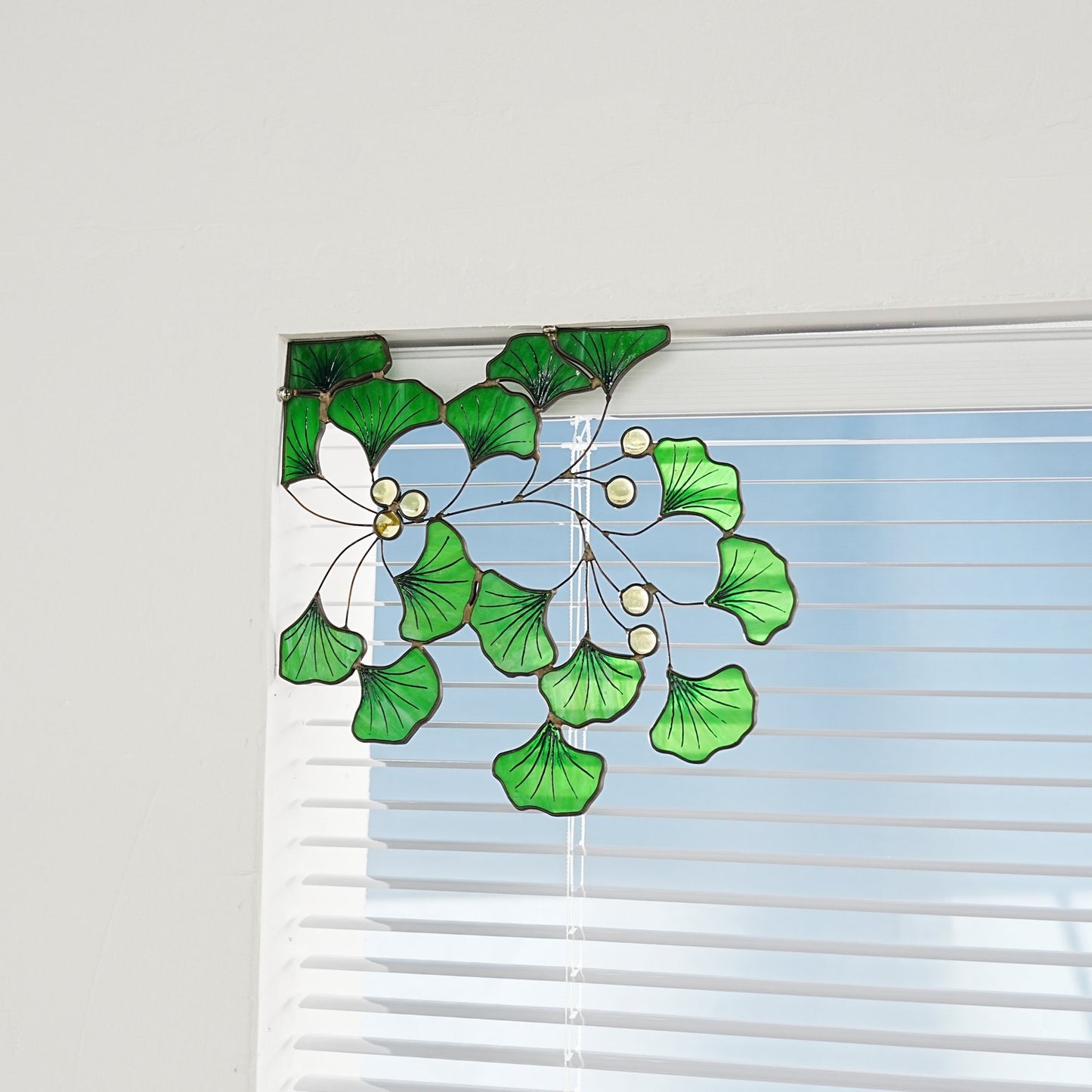 Green Gingko stained glass window corner-window corners-Gingko leaves decor-Garden deocr-Nature-inspired-Unique home design-suncatcher